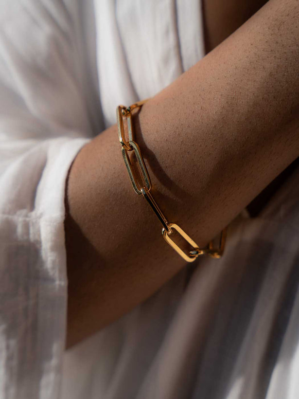 Lucy Large Oval Statement Bracelet - Gold Plating