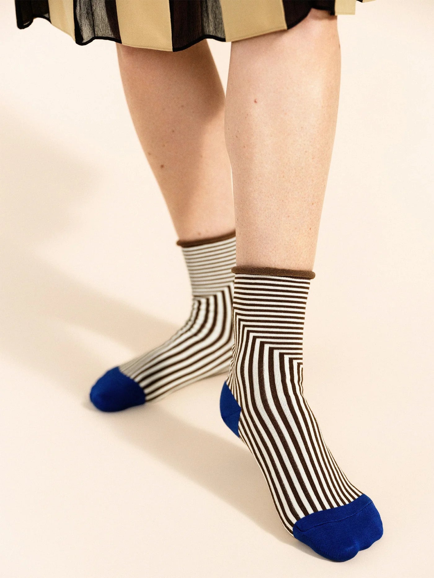 Corbusier Crew - Brown